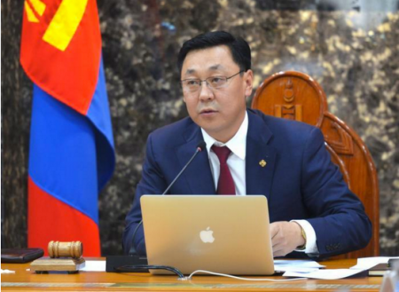 Монголын эдийн засгийн чуулганыг Ерөнхий сайдын саналаар хойшлууллаа